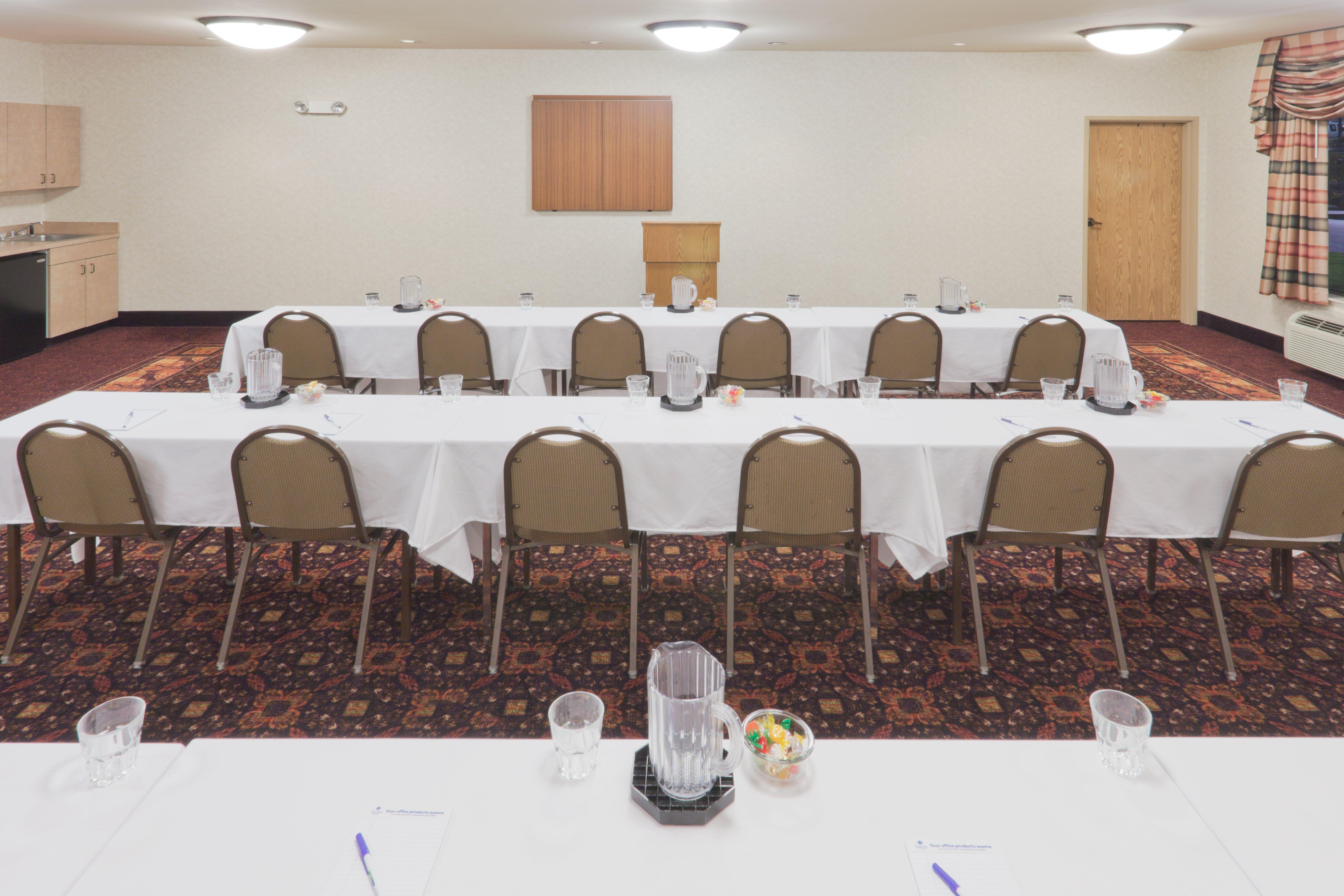 Holiday Inn Express Hotel & Suites Gillette By Ihg Экстерьер фото