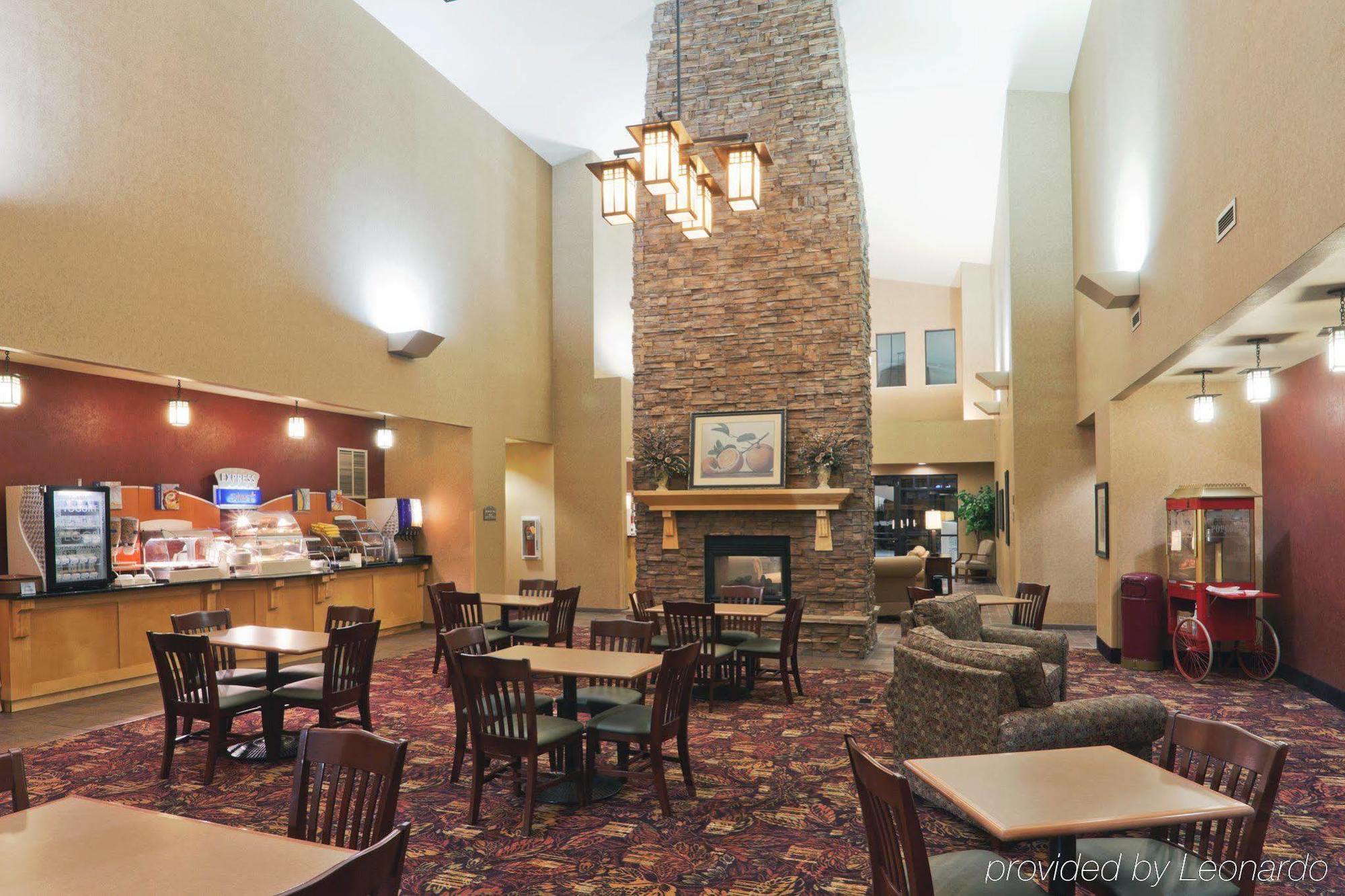 Holiday Inn Express Hotel & Suites Gillette By Ihg Ресторан фото